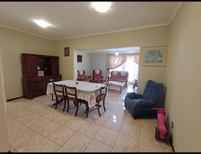 3 BEDROOM HOUSE FOR SALE IN LAUDIUM